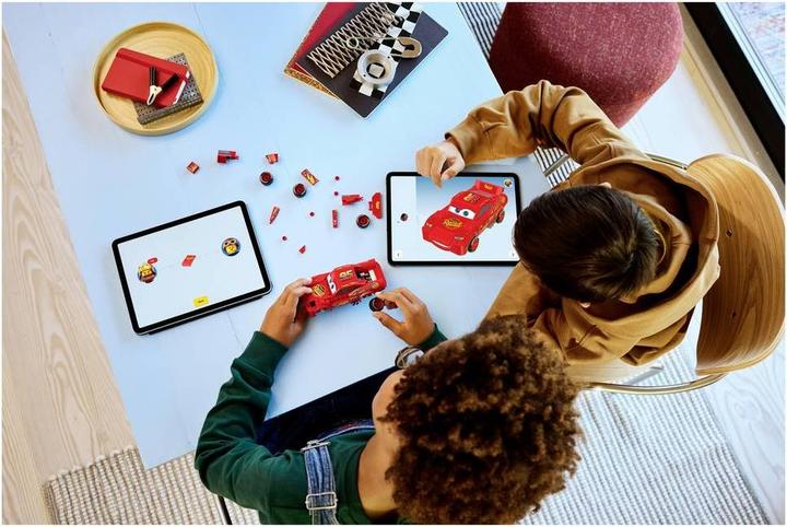 Produktbild LEGO Lightning McQueen (77255, LEGO Speed Champions)