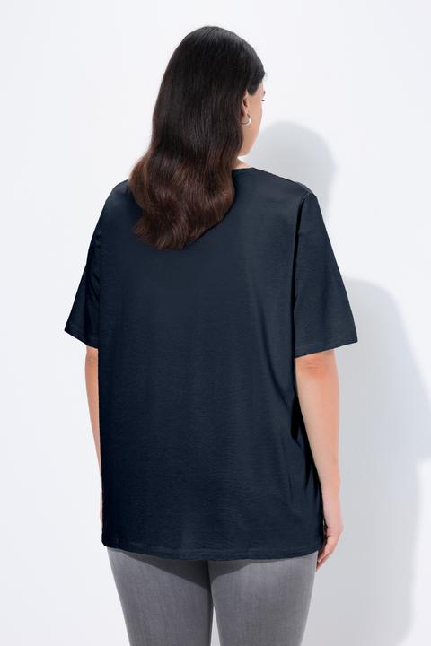 Image du produit Ulla Popken T-shirt à coupe évasée. Décolleté en V et manches courtes (56)