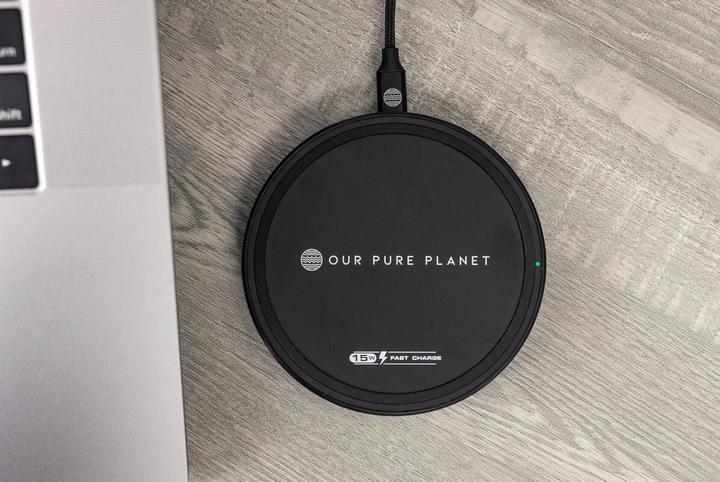 Actual product image Our Pure Planet OPP130 Charger for mobile devices Smartphone Black DC Wireless charging (15 W)