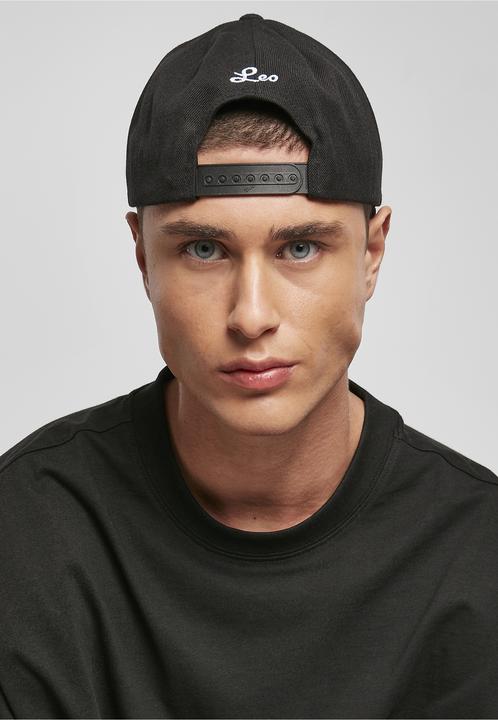 Produktbild Mister Tee Zodiac YP Classics 5-Panel Premium Curved Visor Snapback Cap (One Size)