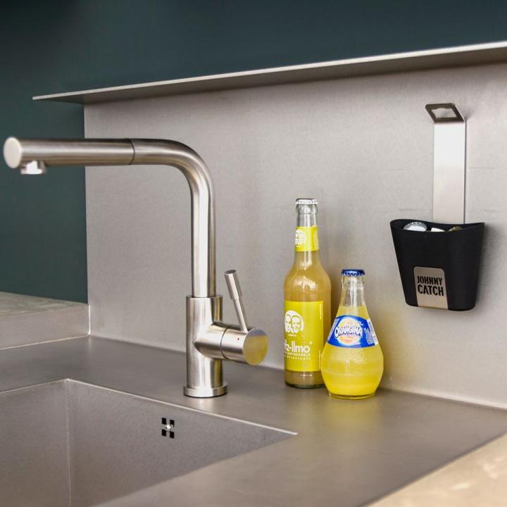 Produktbild Höfats Johnny Catch mit Auffangbecher (Elektrischer Korkenzieher)