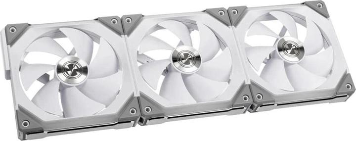 Actual product image Lian-Li UNI FAN SL120 RGB PWM fan, pack of 3 (120 mm, 3 x)