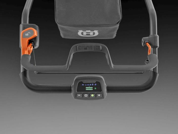 Actual product image Husqvarna LC 347iVX (Rechargeable battery operated)