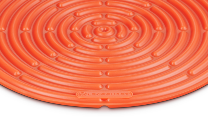 Actual product image Le Creuset Potholder Classic Round (Silicone)