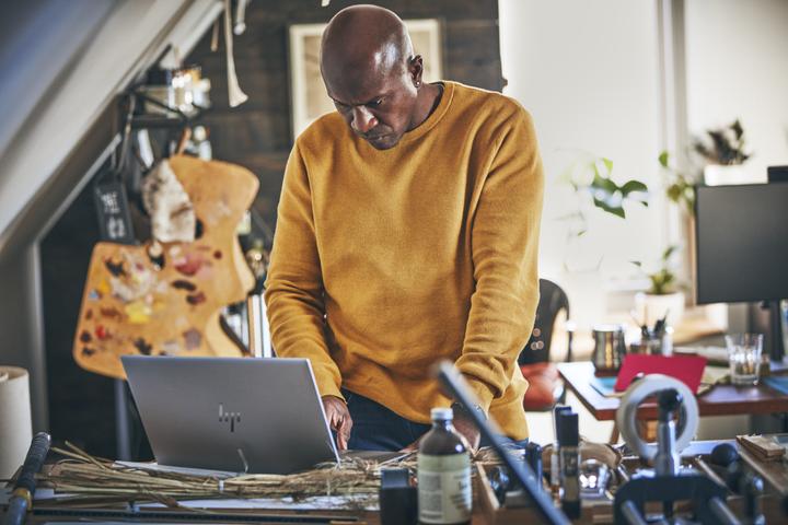 Produktbild HP 16 G11 (16", 512 GB, 16 GB, Eng. Int., Intel Core Ultra 7 155H)