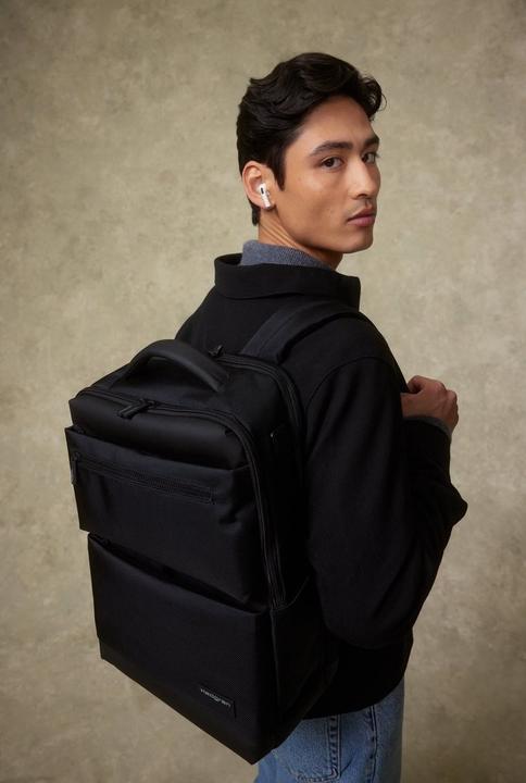 Actual product image Hedgren Next Script Backpack RFID 42 cm laptop compartment (19 l)
