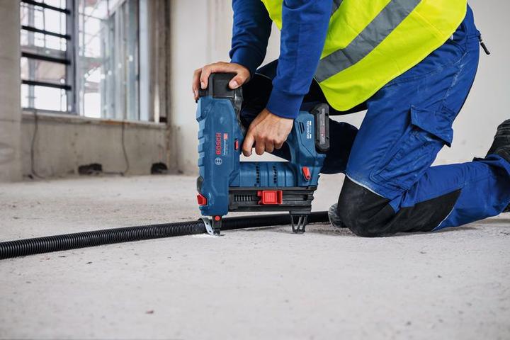 Produktbild Bosch Professional Akku-Betonnagler