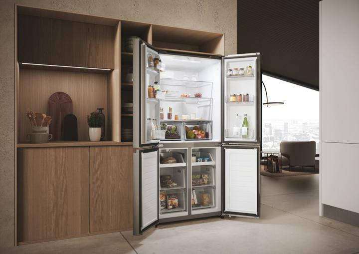 Actual product image Haier HCR3818ENMD Side-by-side fridge free-standing 467 l E Grey (467 l)