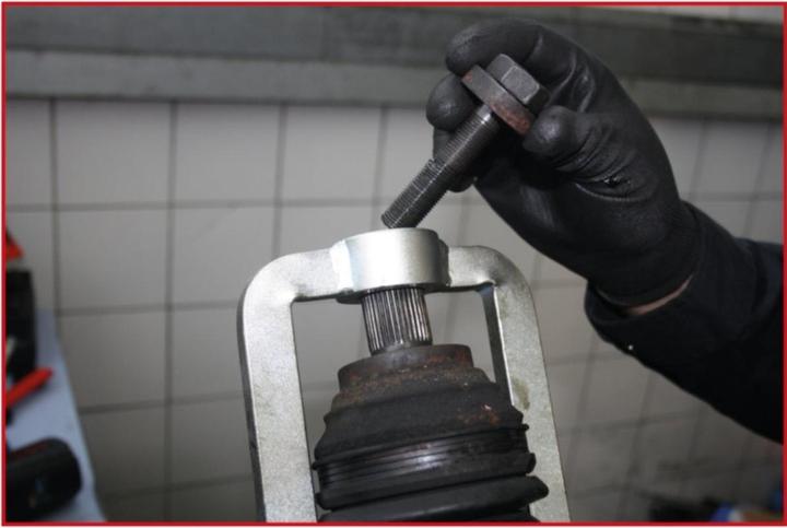 Produktbild KS Tools Universal Gelenkwellen-Abzieher