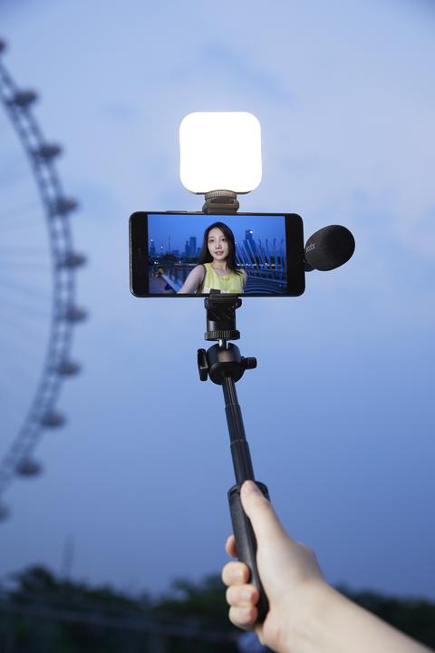 Actual product image Godox Vlogging Kit VK2-AX Mit 3.5 mm Anschluss