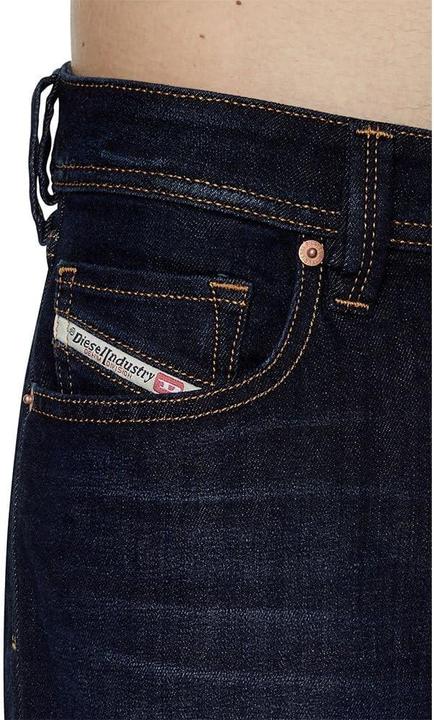 Actual product image Diesel Larkee-Beex Jeans for Men, Easy to Wear, Modern Design (W29/L30)