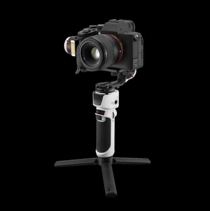 Image du produit Zhiyun Grue M3 (Appareil photo reflex, Caméra d'action, 1 kg)