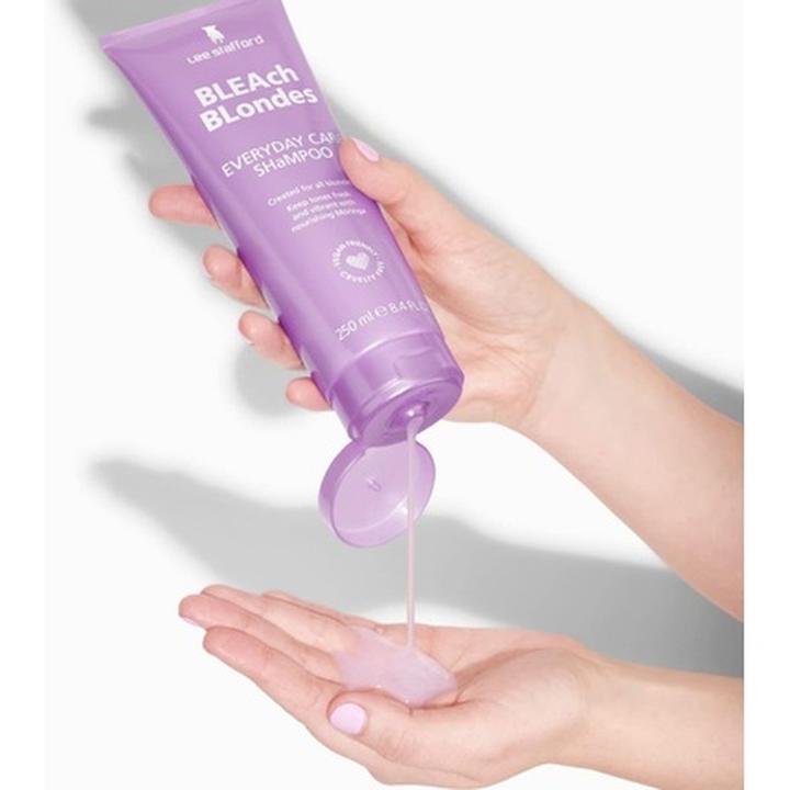 Actual product image Lee Stafford Bleach Blondes Everyday Care Shampoo 250 ml (250 ml, Liquid shampoo)
