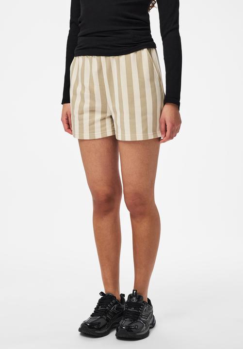 Image du produit Pieces Pcchilli Summer Shorts Stripe Ub Noos Bc (S)
