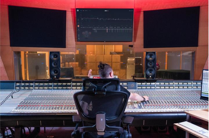 Image du produit IK Multimedia iLoud PRECISION MTM MKII (Actif, 1 pièce, 1x 175 W)