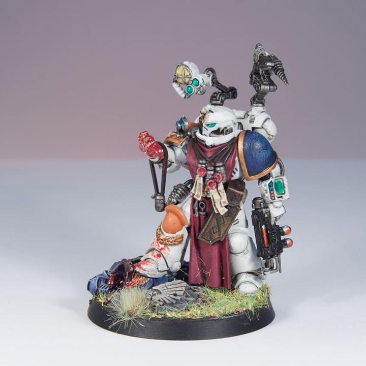 Produktbild Games Workshop Primaris Apothecary (Kunststoff)