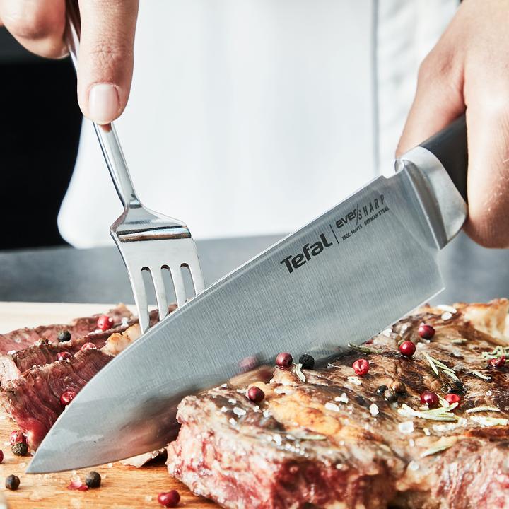 Actual product image Tefal Ever Sharp Chef's Knife with Knife Sharpener Case (16.50 cm)