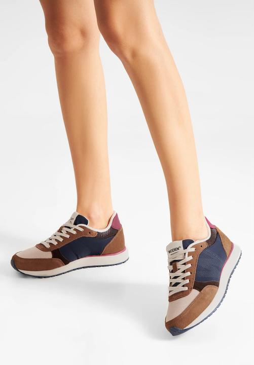 Actual product image Woden Ronja (38)