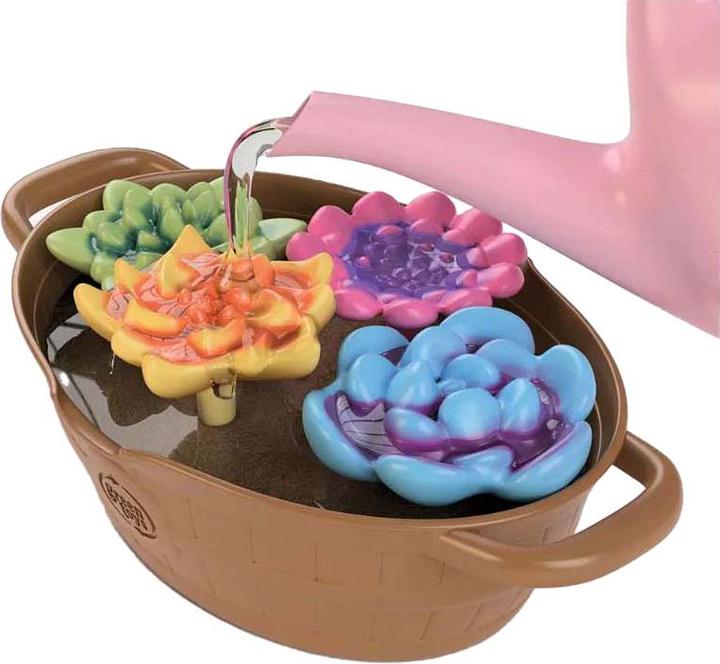 Actual product image Green Toys Rainbow Bloom - Color-Changing Watering Can Activity Set (Pink)