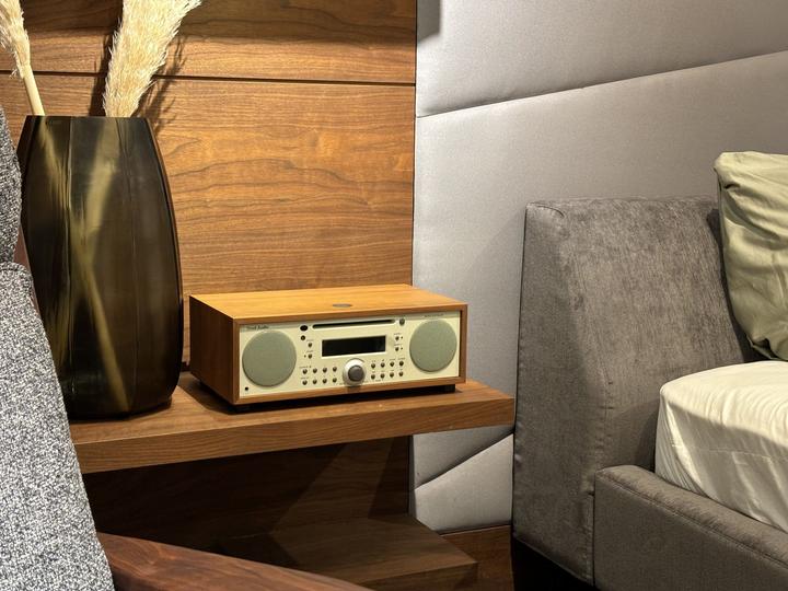Actual product image Tivoli Audio Music System+ (DAB+, AM, FM, Bluetooth)