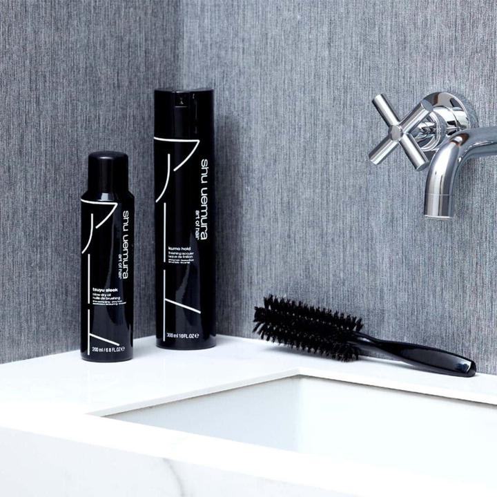 Actual product image Shu Uemura Kumo Hold Lacquer (300 ml)