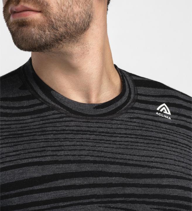 Actual product image Aclima WW Crew Neck (S)