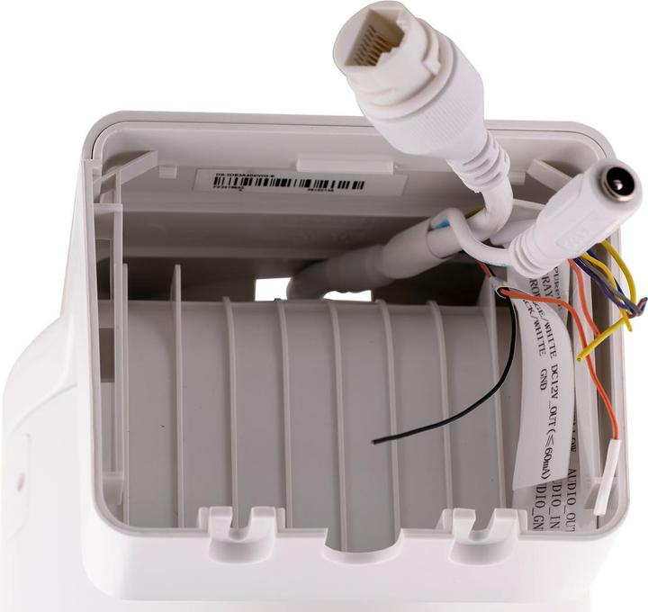 Actual product image Hikvision 4 MP 4x Zoom IR Mini PT Dome (2560 x 1440 Pixels)