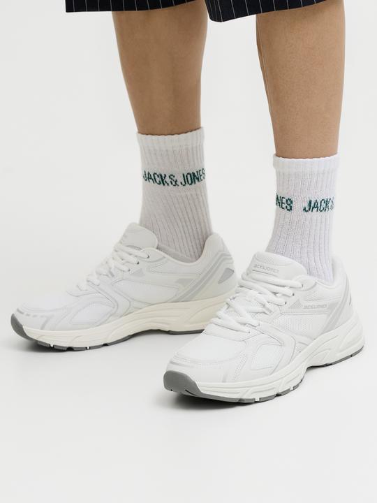 Image du produit Jack & Jones gerundete Spitze Turnschuhe Sneaker (44)