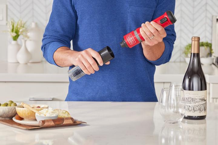 Produktbild Black & Decker Stabmixer BCKM1016KSR-QW Rot, 7-teilig