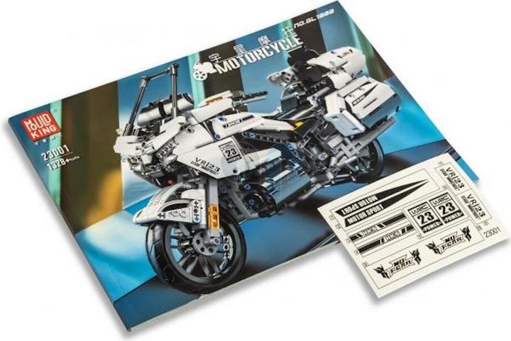 Actual product image Mould King 23001 - Gold Wing Motorcycle (1328 pieces)