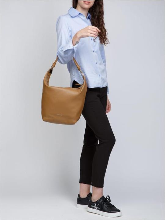 Produktbild Coccinelle Beuteltasche Mintha 1302