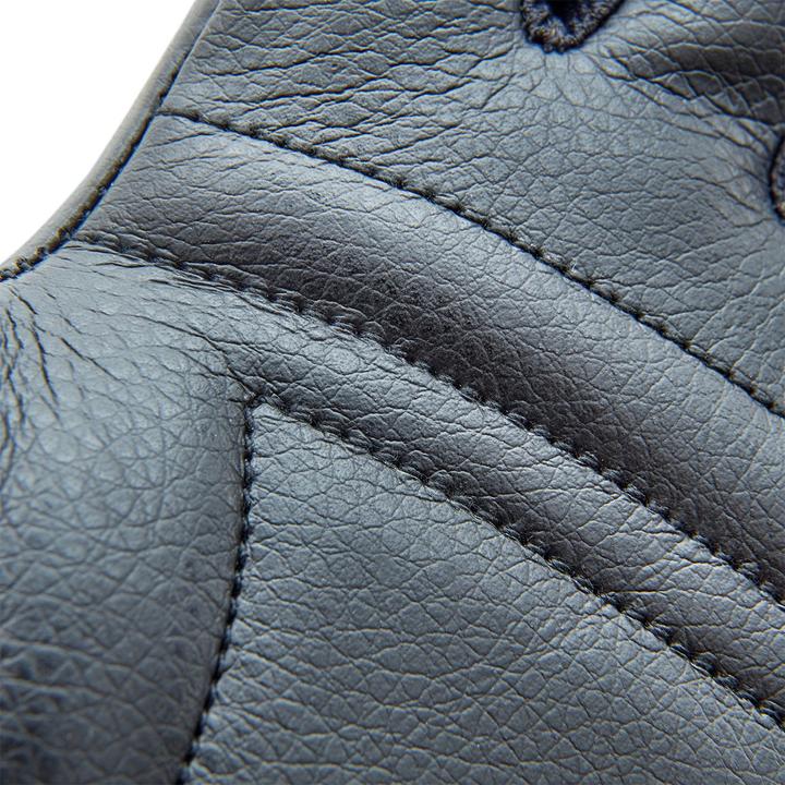 Actual product image Reebok Lifting Gloves (S)