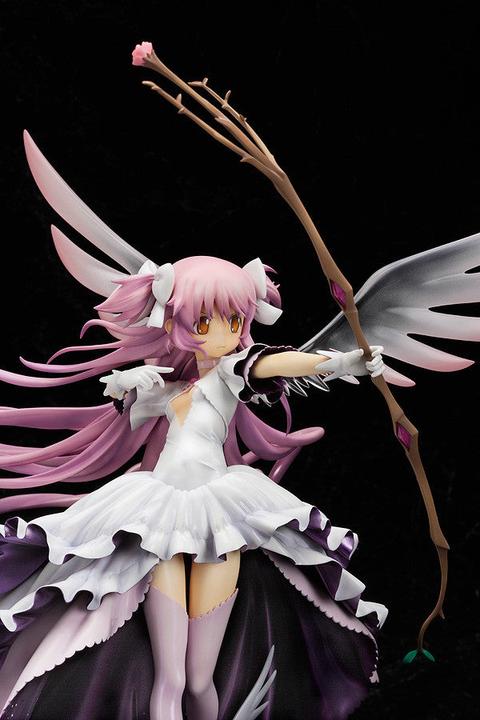 Actual product image Good Smile Company Puella Magi Madoka Magica statuette PVC 1/8 Ultimate Madoka(re-run) 33 cm