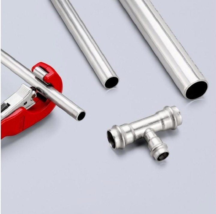 Actual product image Knipex TubiX Pipe cutter (180 mm)