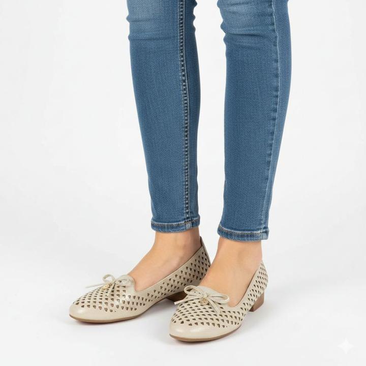 Image du produit Jezzi Women's openwork gold lords shoes 222-5 (40)