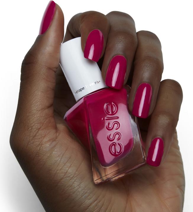 Actual product image Essie Gel Couture (473 V.I.Please, Colour paint)