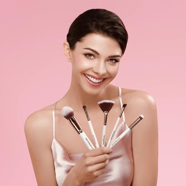 Actual product image Dermacol Cosmetic dusting brush Rose Gold D59