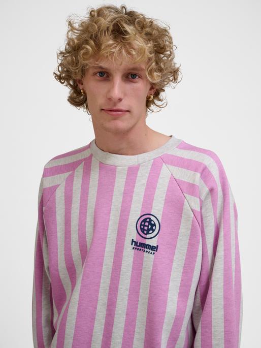 Immagine prodotto hummel amore per il calcio hmlLOOSE CREWNECK (XXL)