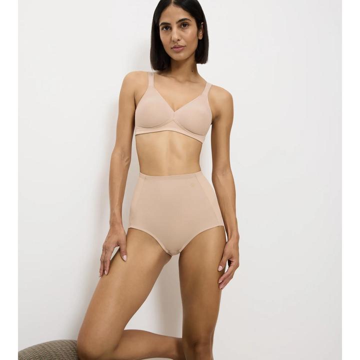 Actual product image Triumph Becca High Panty (80, Single pack)