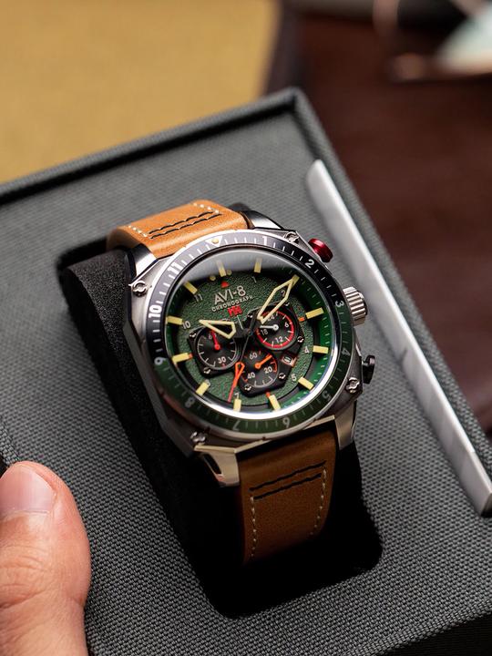 Produktbild AVI-8 AV-4100-01 (Chronograph)