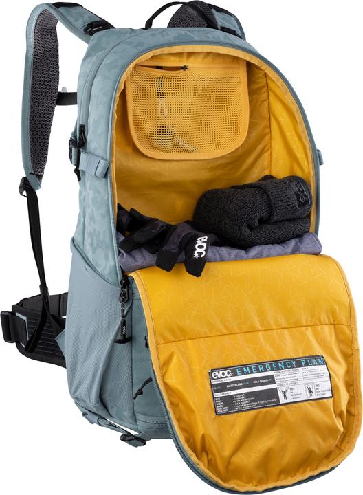 Actual product image Evoc Stage Capture 22L Backpack (22 l)