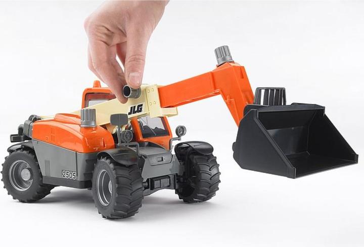 Produktbild Bruder Traktor mit Teleskoplader