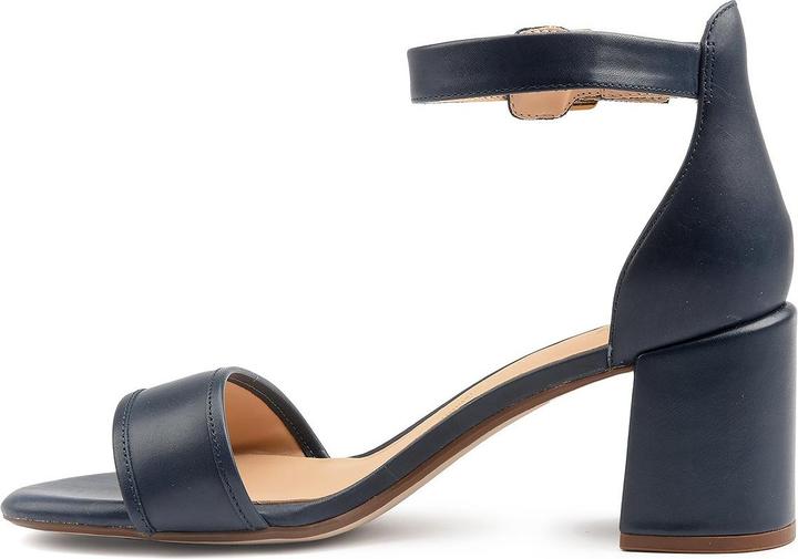 Produktbild Clarks Ezoria Mae (36)