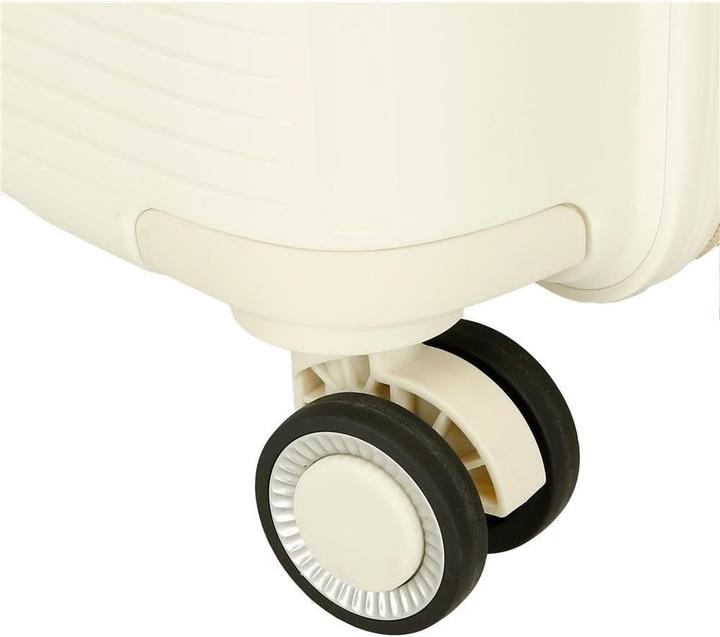 Actual product image Movom Inari Medium Suitcase (76 l)