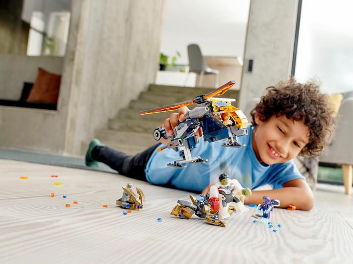 Actual product image LEGO Avengers Hulk Helicopter Rescue (76144, LEGO Marvel)