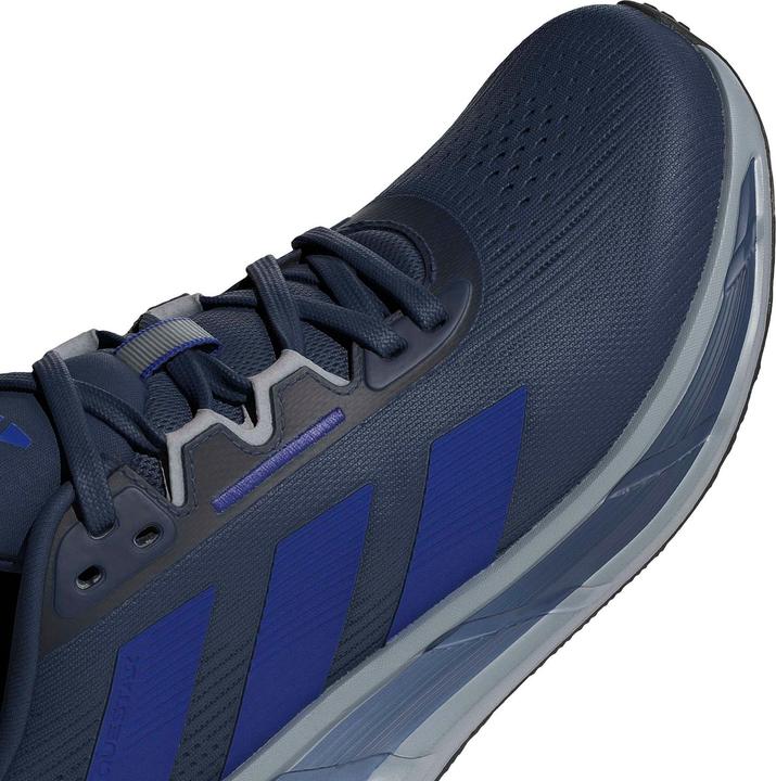 Produktbild Adidas Questar 3 (50)