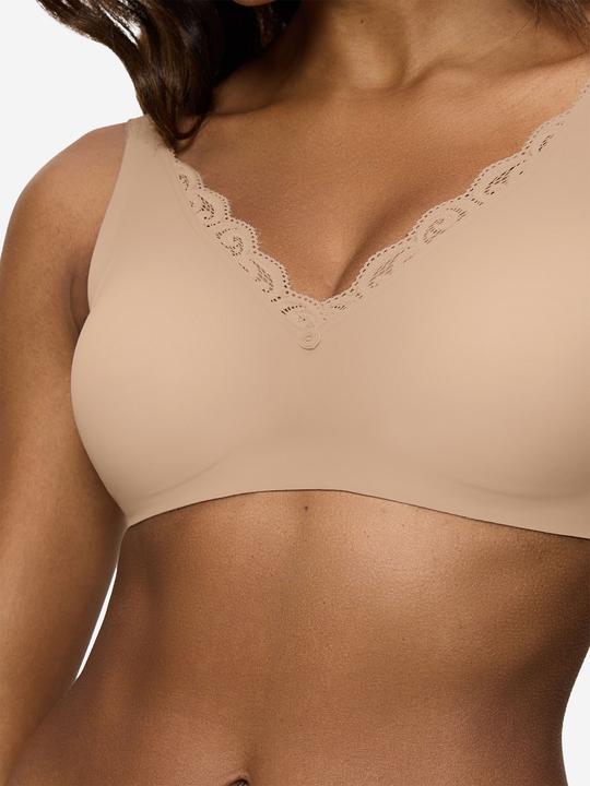 Actual product image Triumph Amourette N01 (Single pack, 70 E)