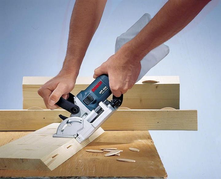 Produktbild Bosch Professional Universalfräse GFF 22 A, mit L-BOXX mit Zubehör-Set