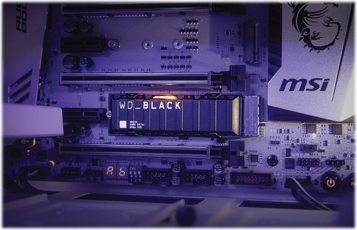 Produktbild WD Black SN850 mit Heatsink (500 GB, M.2 2280)