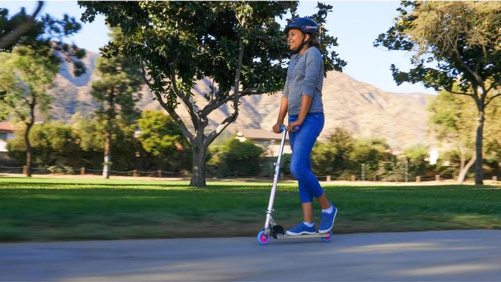 Produktbild Razor Scooter A Holographic Blue/Pink